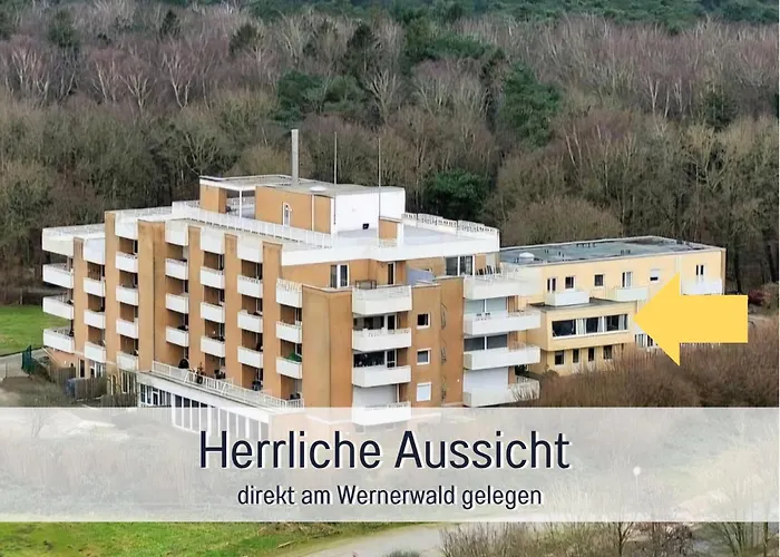 Strandloft Cuxhaven im Haus Frauenpreiß Sahlenburg - strandnah - 2 Hunde willkommen -Schwimmbad - Sauna - direkt am Wald - Dachterrasse mit Blick nach Neuwerk